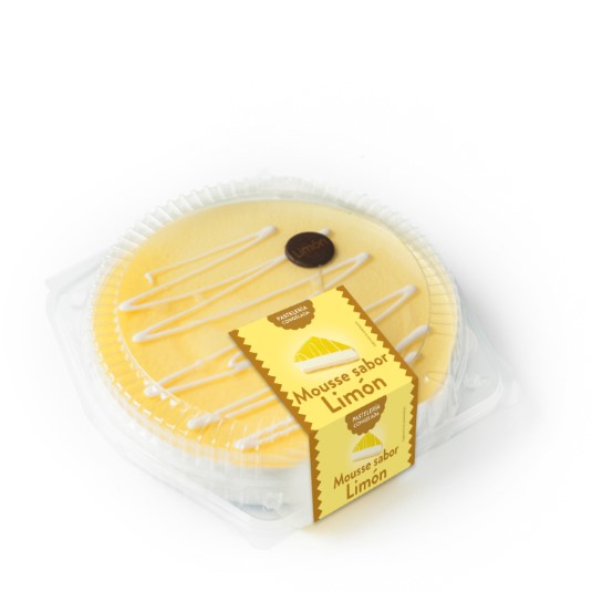 Tarta de mousse de limón congelada